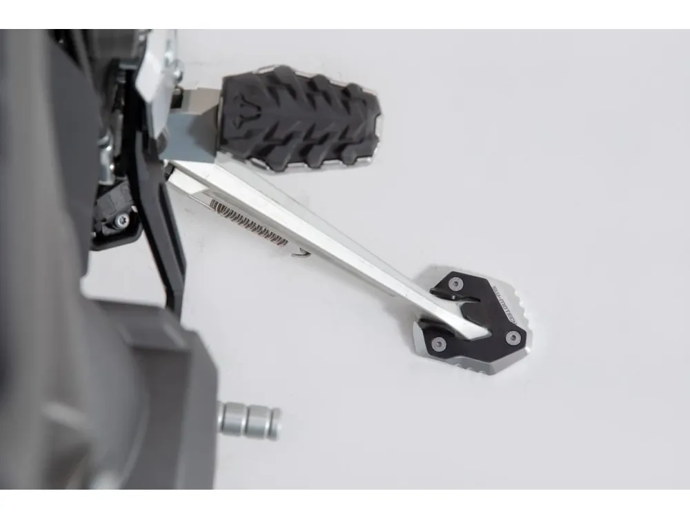 Podložka pod boční stojan na Triumph Tiger 800 XCa, XCx, XR, XRt, XRx (17-26) Lage Prijs