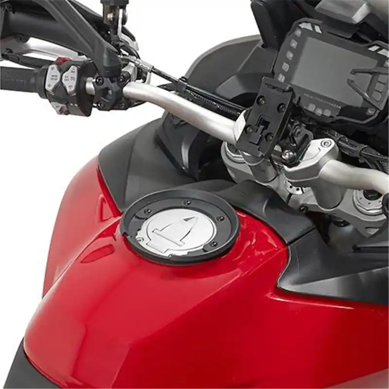 GIVI BF11 montážní sada (podkova) k uchycení tankvaku KTM Super Adventure 1290 T 2017 - Flitsaanbieding